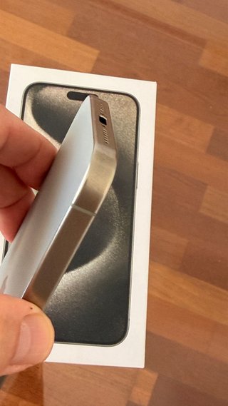 iPhone 15 Pro Max 256GB Titanio como nuevo.