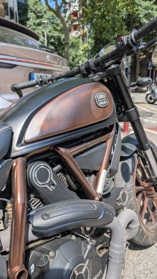 Coleccionable Ducati Scrambler Italia Independent