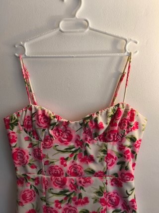 Mini Vestido Rosas Zara