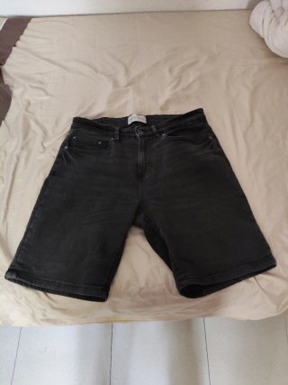 Pantalón corto Springfield negro