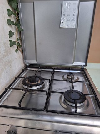 Cocina 3 Fogones + Horno Seminueva