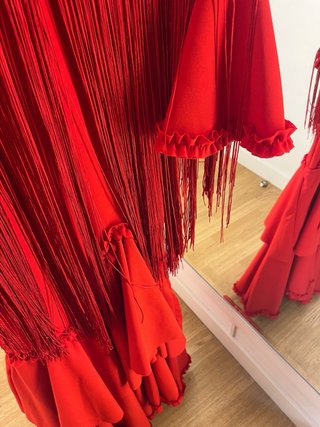 Vestido Flamenca Rojo con Capa Flecos Talla 2 /36-