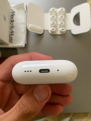 AirPods Pro 3 - Garantia M.M+Funda Piel Como Nuevo