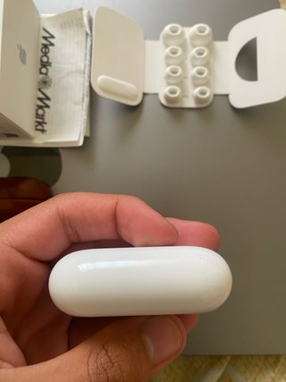 AirPods Pro 3 - Garantia M.M+Funda Piel Como Nuevo