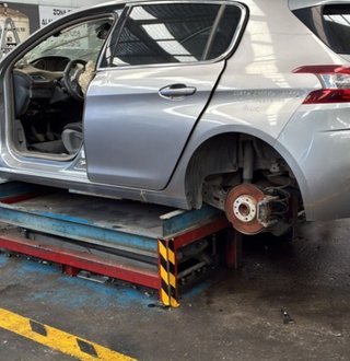Guantera peugeot 1813107 9677995177 308 (2013->)