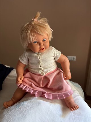 Muñeca bebé realista