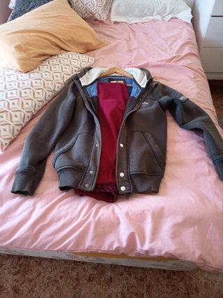 Blusón Hollister California Talla M