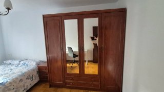 Armario vintage madera con espejos