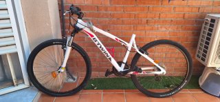 Bicicleta Btwin MTB Blanca