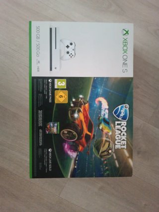 Xbox One S 500 GB Rocket League