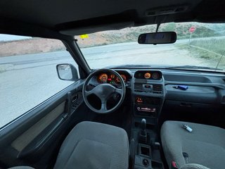 Mitsubishi Montero 1995