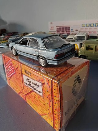 Norev Renault 25 1/43