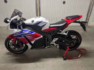 Honda CBR1000RR 2014 ABS