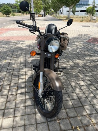 Royal Enfield Classic 500 Pegasus 4000km