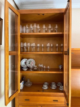 Mueble de salón o comedor completo en madera roble