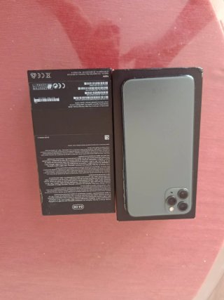 iPhone 11 Pro Max Verde Scuro