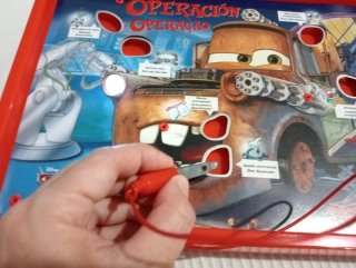 Juego Operación Disney Pixar Cars 2