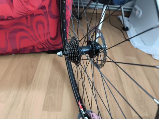 Rueda Bicicleta 700x350 (37-622)