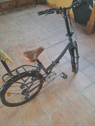 Bicicleta paseo ZAMBRA by Megamo