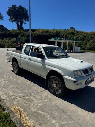 Mitsubishi Montero 2005