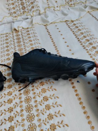 Zapatos de fútbol Adidas negros