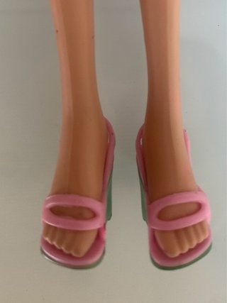 Winx Flora Bambola.