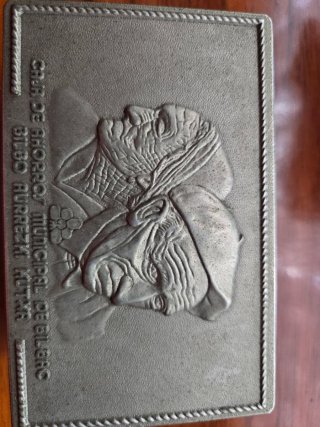 Caja Metálica Dibujo Pareja Ancianos Relieve