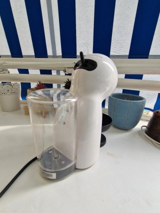 Cafetera Dolce Gusto Blanca