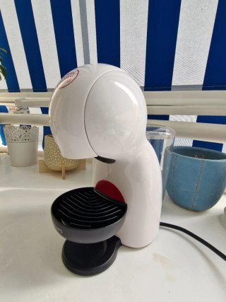 Cafetera Dolce Gusto Blanca