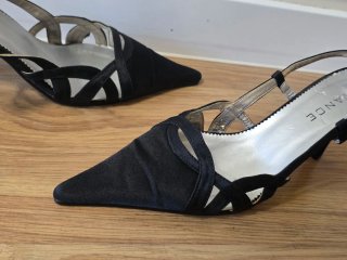 Zapatos de fiesta raso negro talla 38