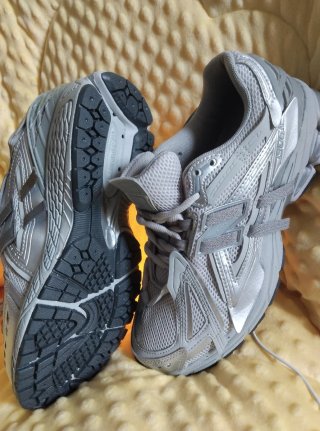 New Balance 1906a Sneakers Argento