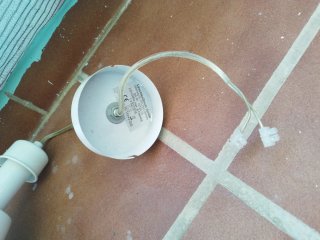 Lámpara colgante blanca con pantalla