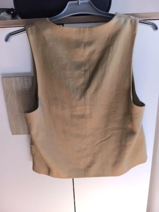 Chaleco lino Zara beige