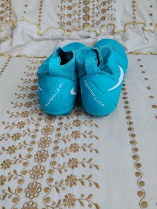 Zapatos de fútbol Nike azules