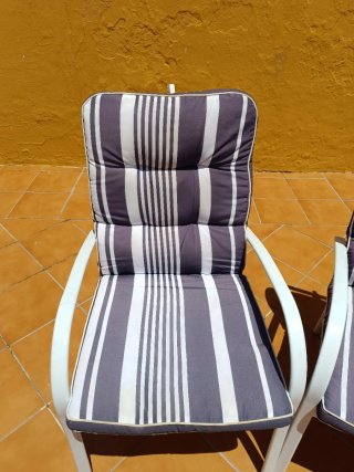 Juego 4 Sillas Jardín con Cojines Rayas