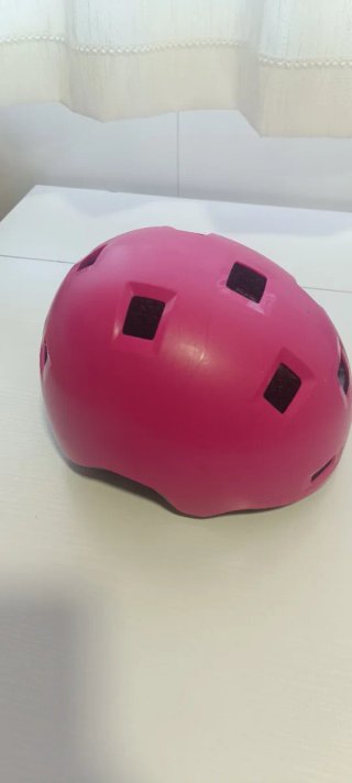 Pack Patinaje: Patines, Casco y Protecciones.