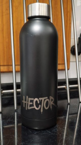 Grabado laser, personalizo tú botella favorita.