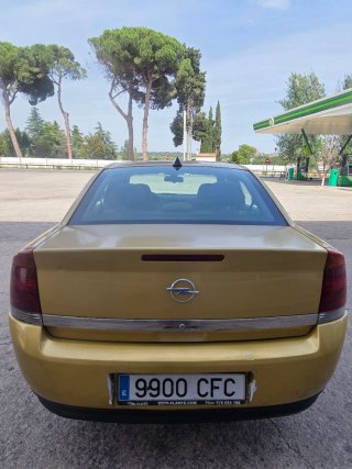 OPEL VECTRA 2.2DTI 16V DIESEL FUNCIONA MUY BIEN !!