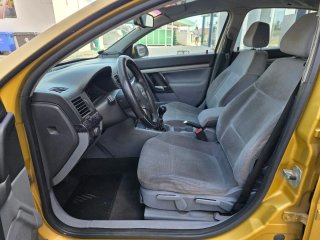 OPEL VECTRA 2.2DTI 16V DIESEL FUNCIONA MUY BIEN !!