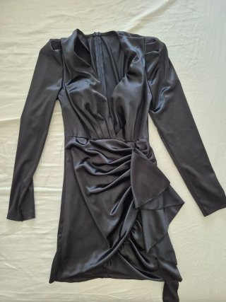 Vestido Raso Negro Elegante S/M