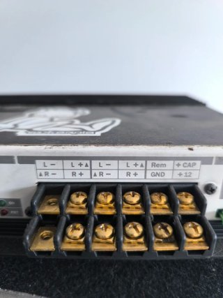 Bombo Sony 1100w y etapa 4 canales