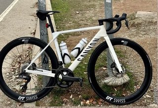 Bicicleta de carretera Canyon Blanca