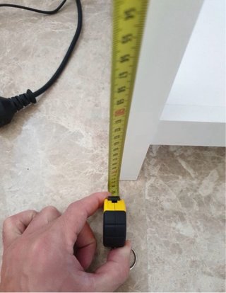 Escritorio blanco con cajonera reversible