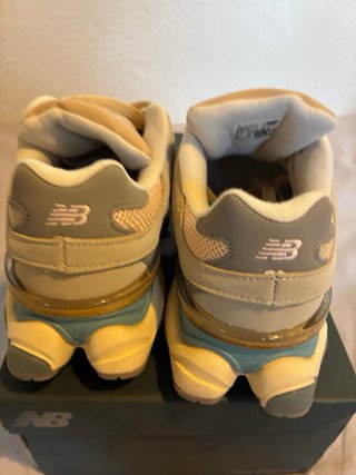 Zapatos New Balance 9060 Beige/Azul