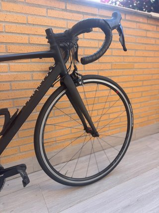 Bicicleta Van Rysel EDR Aluminio Shimano 105