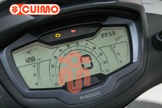 PIAGGIO BEVERLY 300 HPE