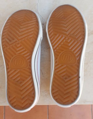 Zapatillas Mustang Lona Blancas con Rojo