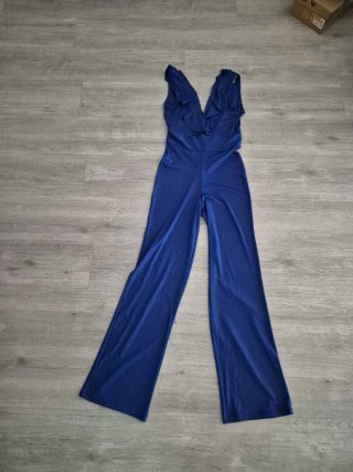 Mono azul para eventos