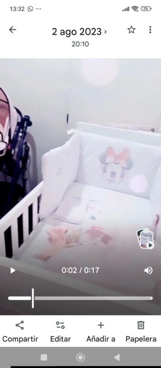 Cuna de bebé Minnie Mouse