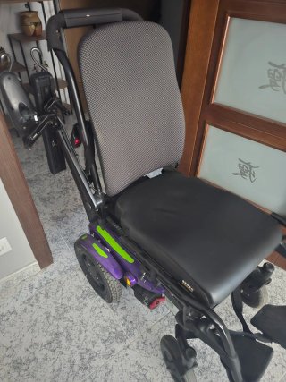 Silla de ruedas eléctrica Sedeo Q300R